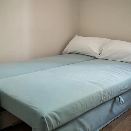 Apartment Lav *